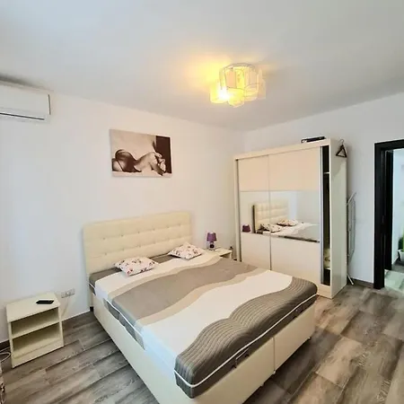 Appartamento Aquazur Rez Năvodari